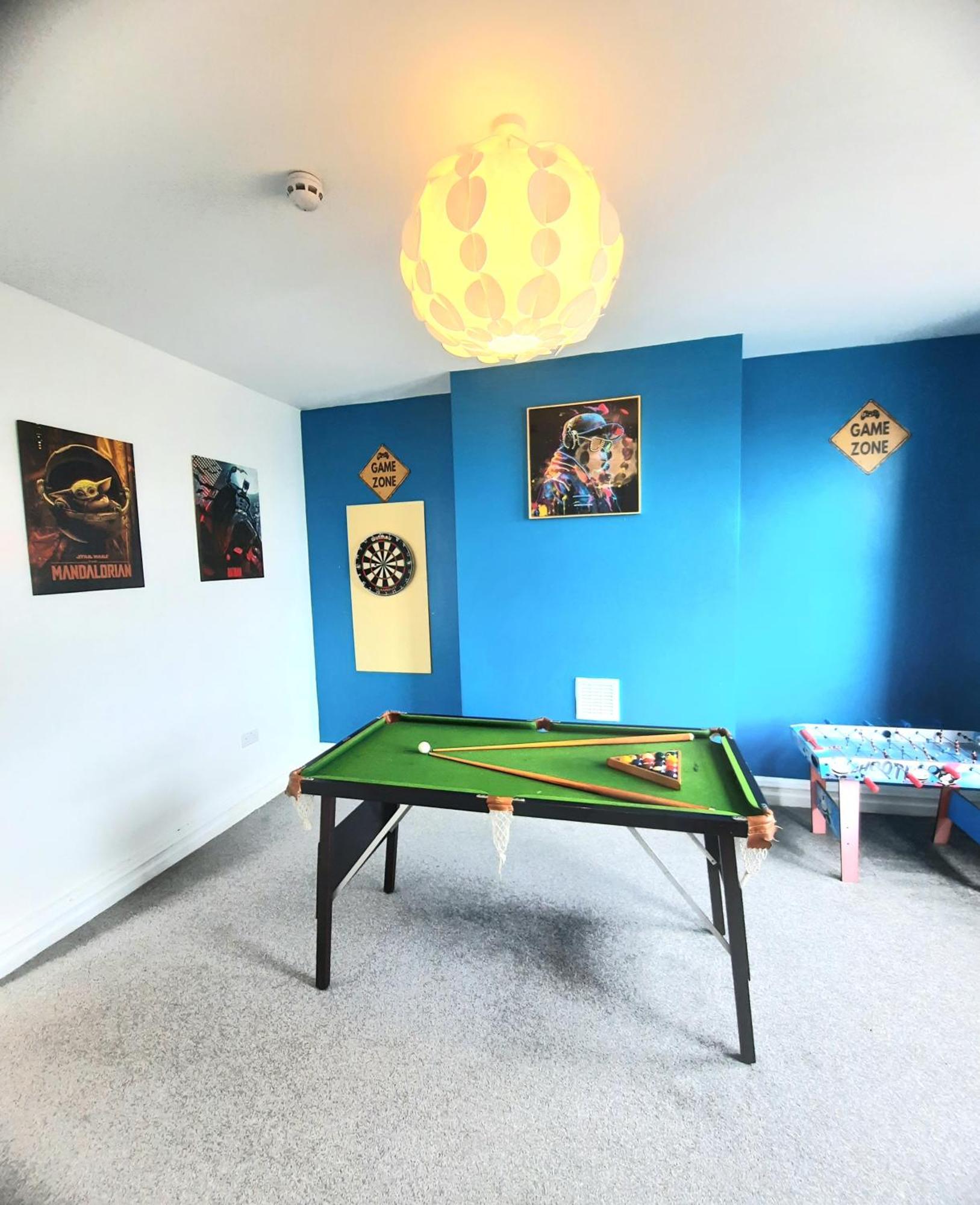 Home In Woodhouse, Leeds,Free 4 Car Parking,Free Wifi 外观 照片
